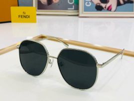 Picture of Fendi Sunglasses _SKUfw49838937fw